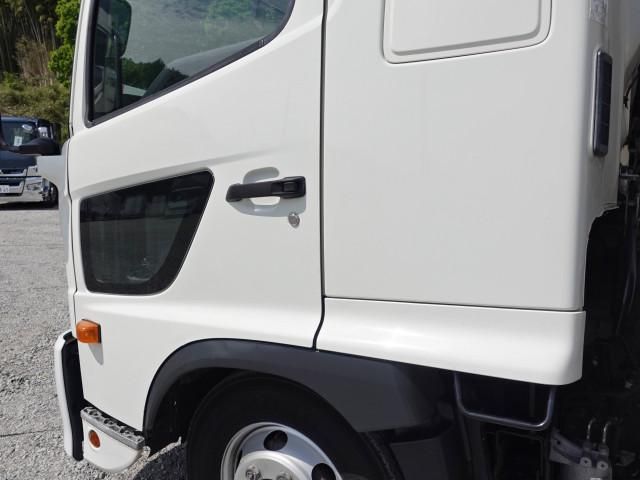 Hino RANGER 2017-12 6689585-9