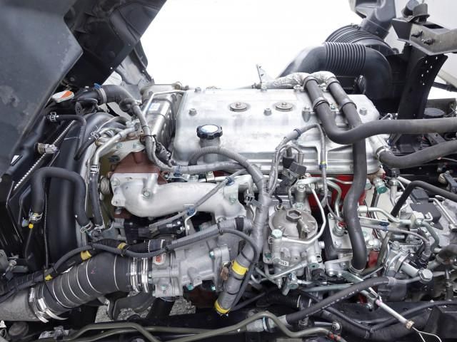 Hino RANGER 2017-12 6689585-13