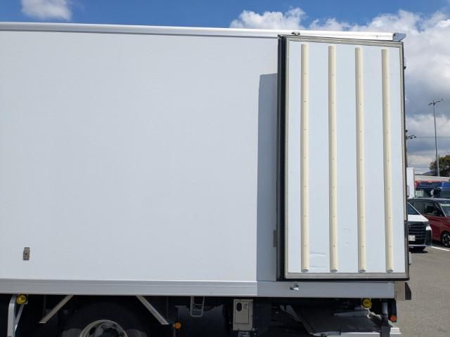 Hino RANGER 2023-02 6689580-20