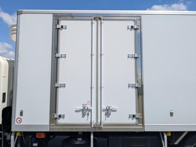 Hino RANGER 2023-02 6689580-22