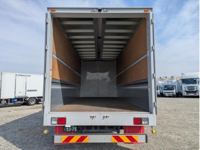 Hino RANGER 2021-10 6689582-9