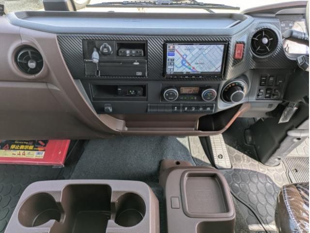 Hino RANGER 2021-10 6689582-26