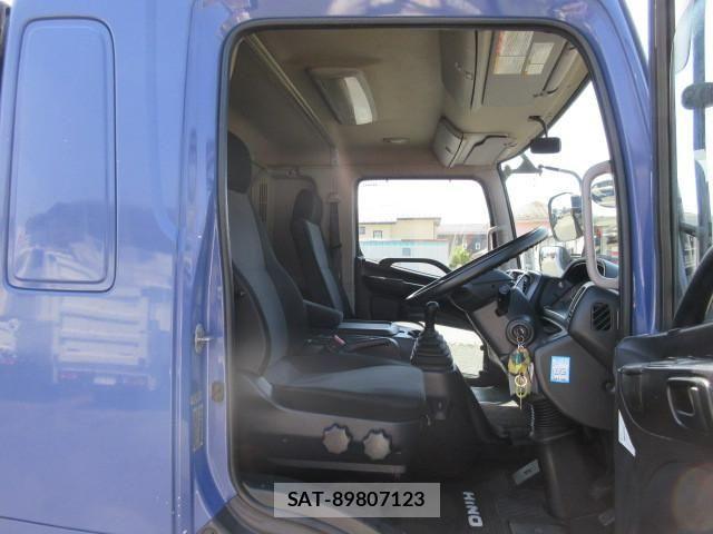Hino RANGER 2017-07 6717134-10