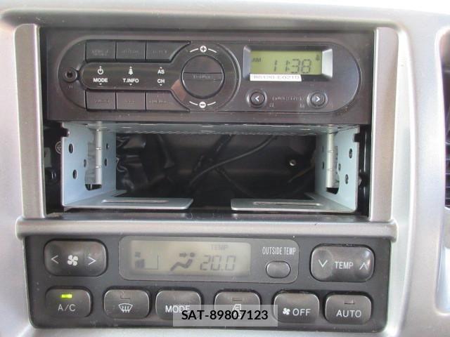 Hino RANGER 2017-07 6717134-13