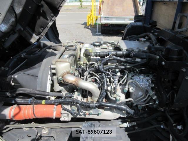 Hino RANGER 2017-07 6717134-22