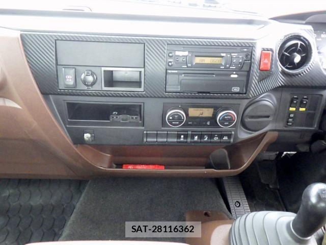 Hino RANGER 2019-03 6717126-15
