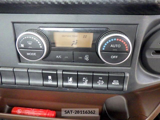 Hino RANGER 2019-03 6717126-16