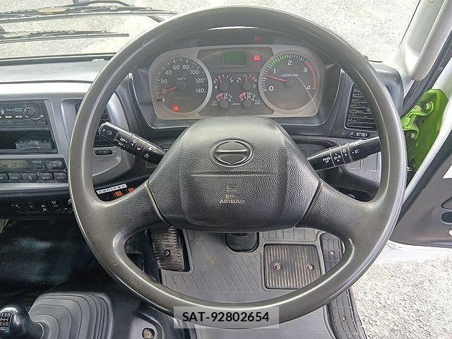 Hino RANGER 2014-02 6717127-11