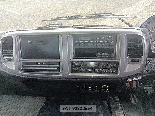 Hino RANGER 2014-02 6717127-12