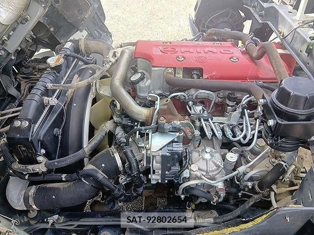 Hino RANGER 2014-02 6717127-15