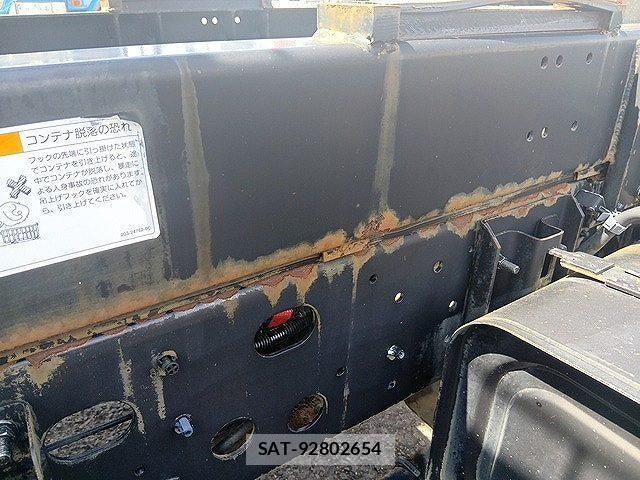 Hino RANGER 2014-02 6717127-16