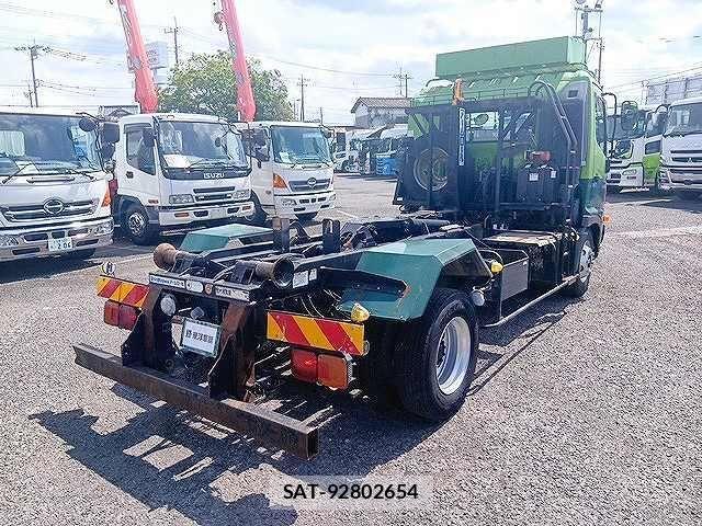 Hino RANGER 2014-02 6717127-2
