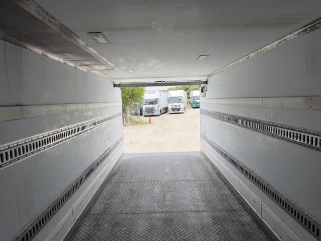 Hino RANGER 2021-04 6734214-16