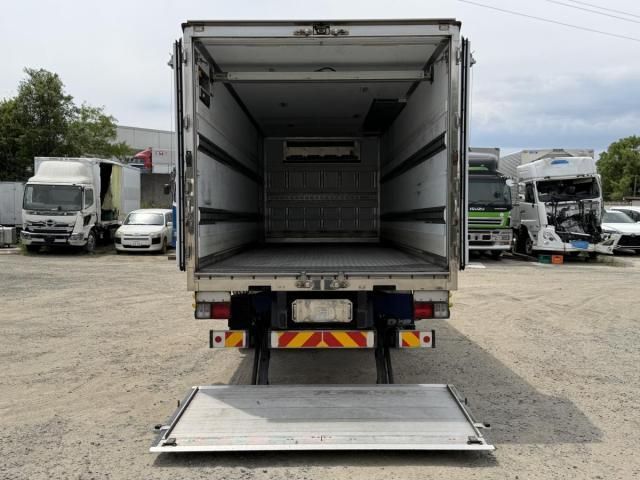 Hino RANGER 2021-04 6734214-19