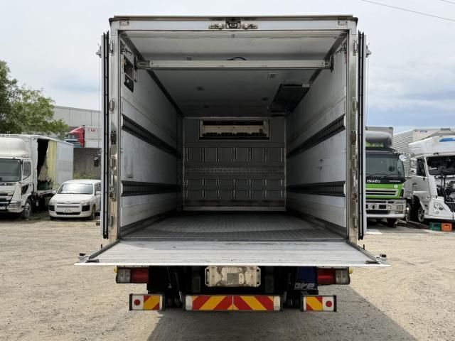 Hino RANGER 2021-04 6734214-21