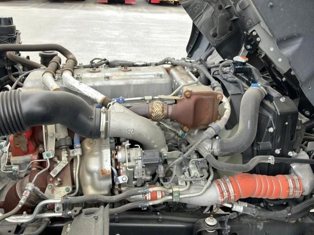 Hino RANGER 2023-05 6734211-17