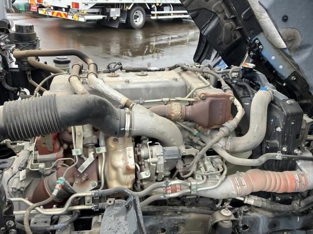 Hino RANGER 2019-09 6734204-16
