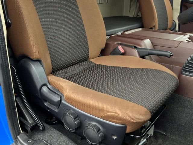 Hino RANGER 2019-09 6734204-17
