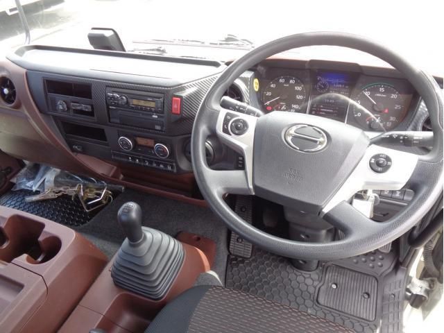 Hino RANGER 2023-07 6734203-22