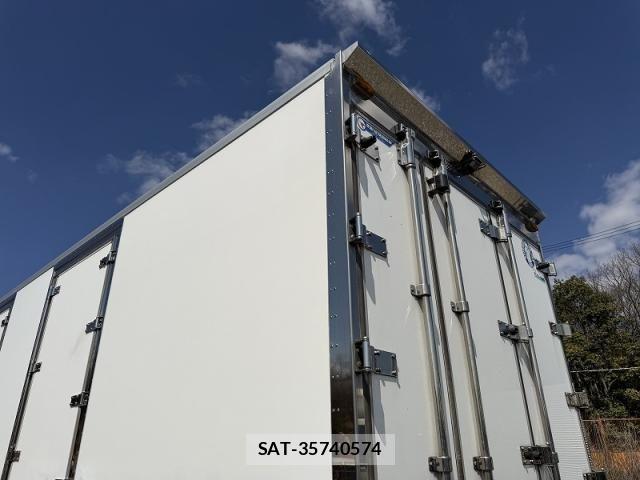 Hino RANGER 2016-04 6791451-13