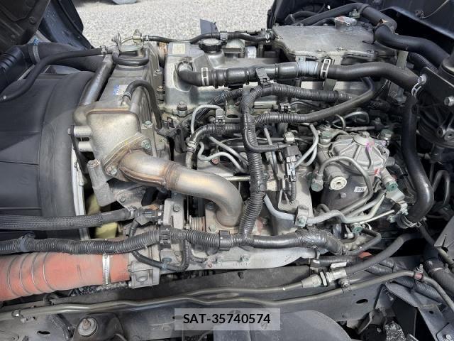 Hino RANGER 2016-04 6791451-18