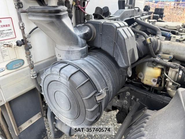 Hino RANGER 2016-04 6791451-26