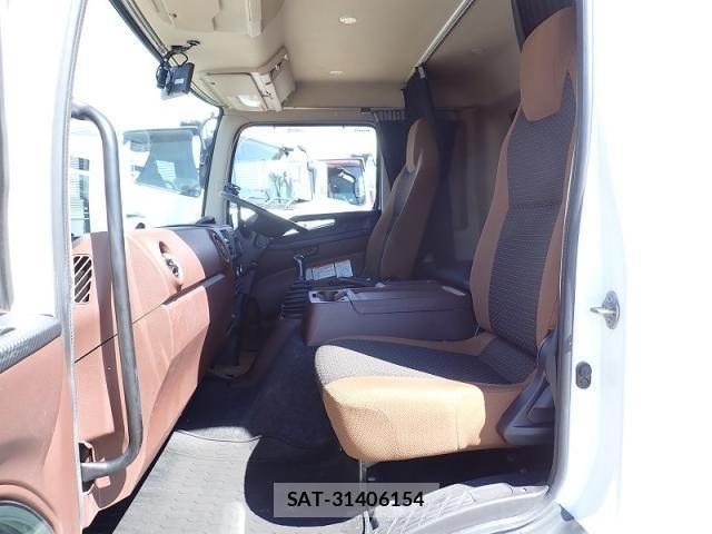 Hino RANGER 2022-02 6791447-14