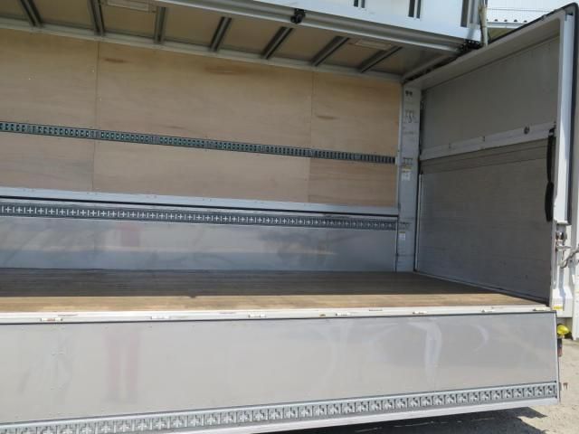 Hino RANGER 2019-06 6805479-9