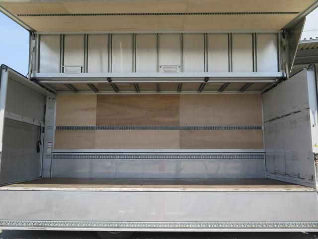 Hino RANGER 2019-06 6805479-12