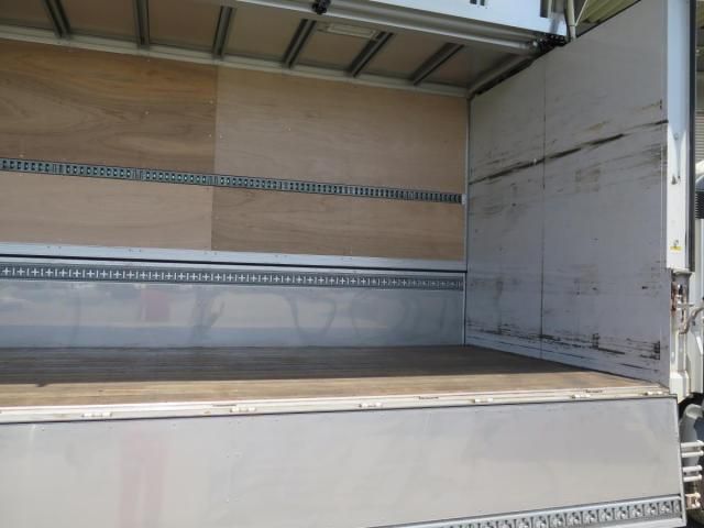 Hino RANGER 2019-06 6805479-13