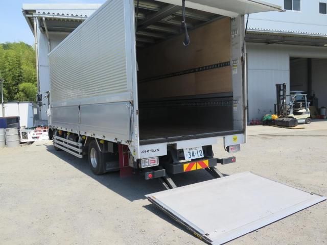 Hino RANGER 2019-06 6805479-17