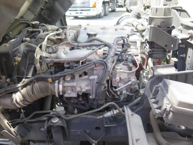 Hino RANGER 2019-06 6805479-23