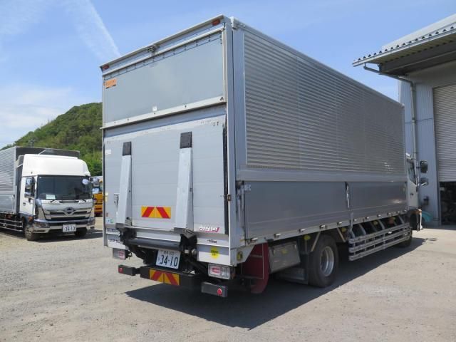 Hino RANGER 2019-06 6805479-3