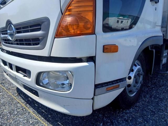 Hino RANGER 2015-05 6805518-12