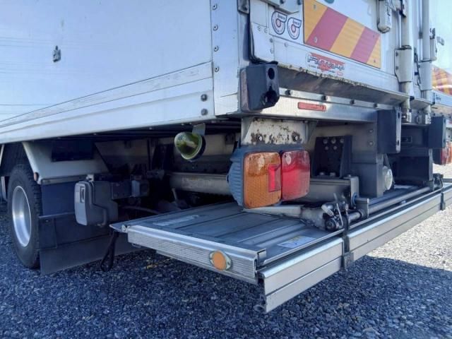 Hino RANGER 2015-05 6805518-14