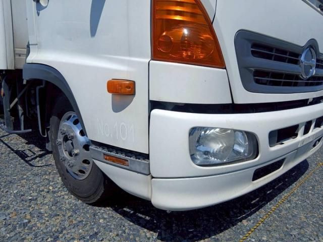 Hino RANGER 2015-05 6805518-8