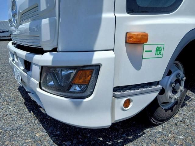 Hino RANGER 2022-02 6805493-13