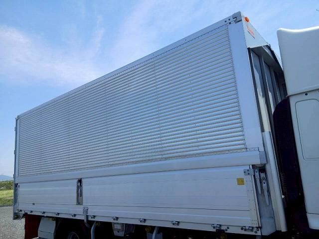 Hino RANGER 2022-02 6805493-17