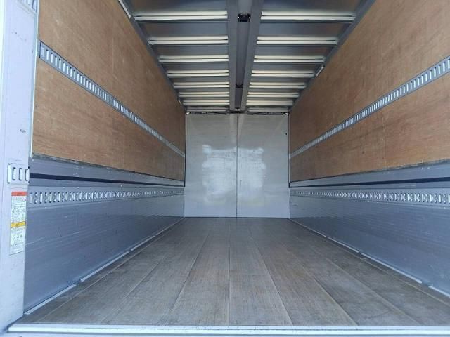 Hino RANGER 2022-02 6805493-24