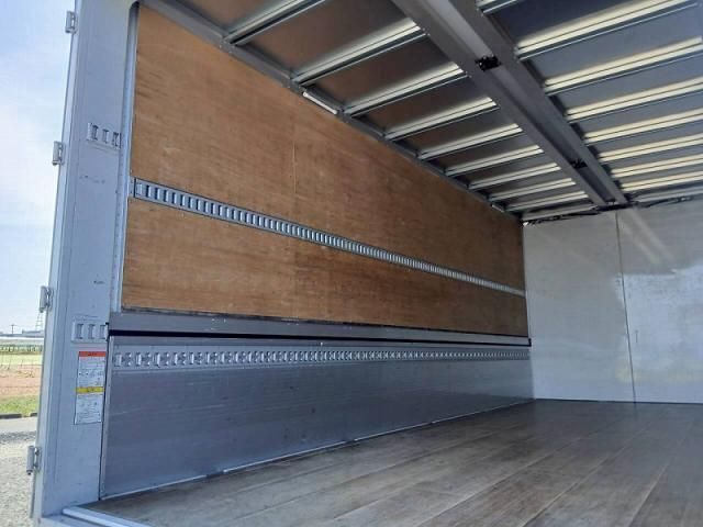 Hino RANGER 2022-02 6805493-26