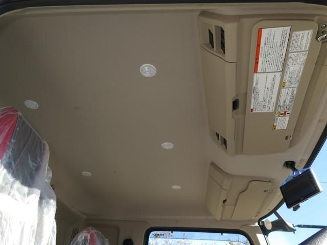 Hino RANGER 2025-11 6805459-25