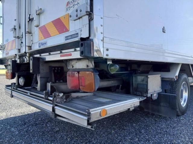 Hino RANGER 2015-05 6805517-10
