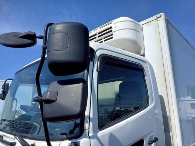 Hino RANGER 2015-05 6805517-13