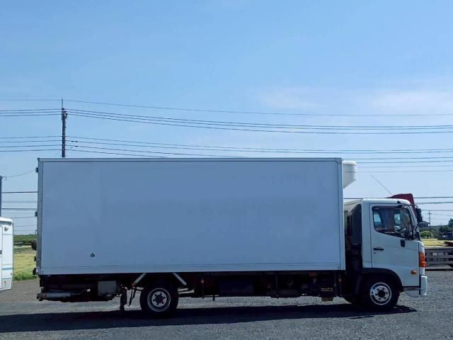 Hino RANGER 2015-05 6805517-3