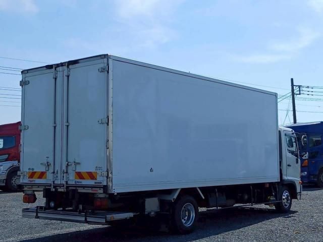 Hino RANGER 2015-05 6805517-4
