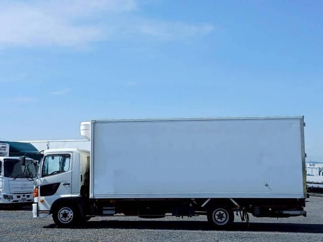 Hino RANGER 2015-05 6805517-7