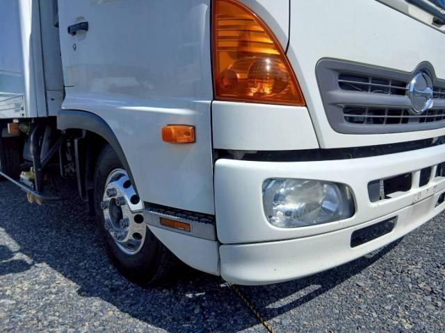 Hino RANGER 2015-05 6805517-8
