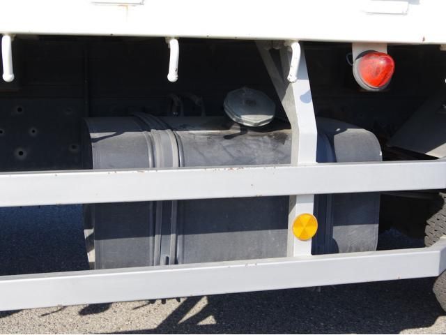 Hino RANGER 2019-06 6805498-13