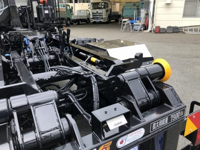 Hino RANGER 2025-10 6805461-18
