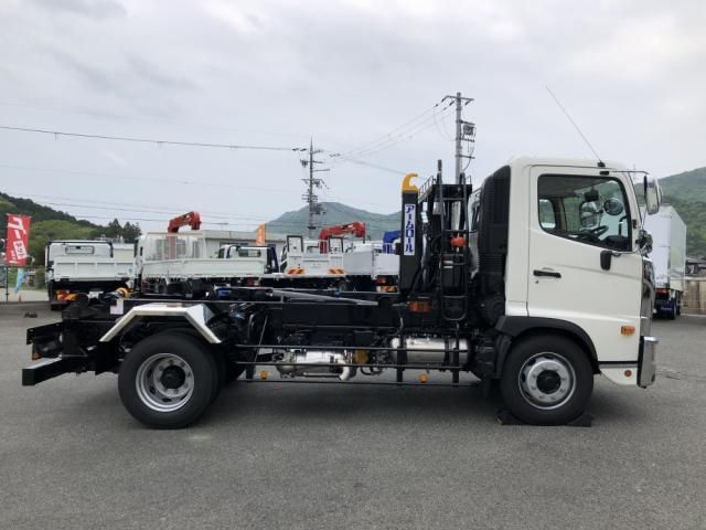Hino RANGER 2025-10 6805461-5
